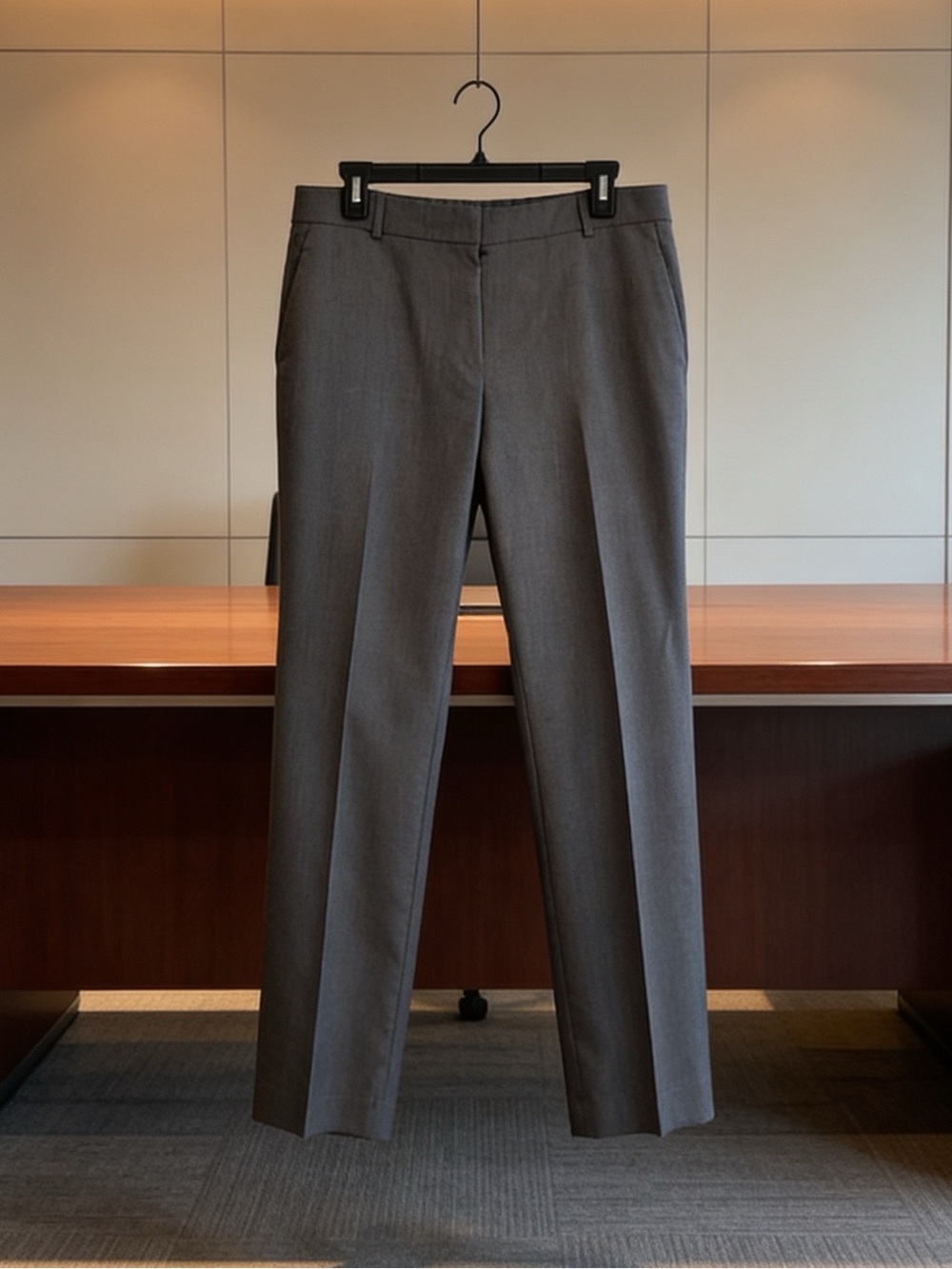 Ann Taylor Classic Straight-Leg Dress Pants in Charcoal Gray size 14 NWOT